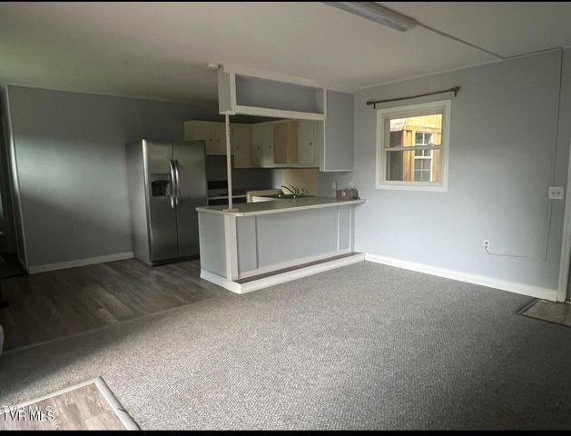 8 Vine Lane, Johnson City, TN 37601