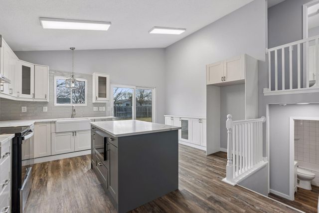 601 Cedar Street SW, Isanti, MN 55040