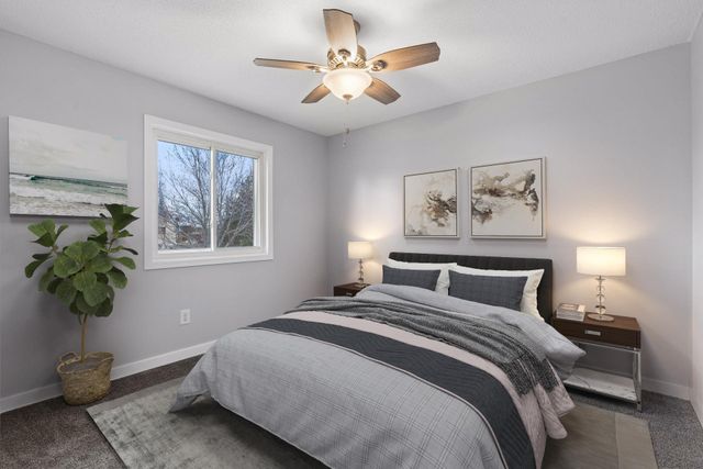 601 Cedar Street SW, Isanti, MN 55040