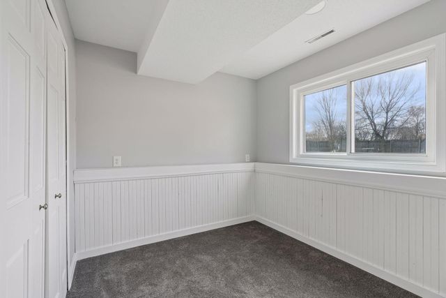 601 Cedar Street SW, Isanti, MN 55040