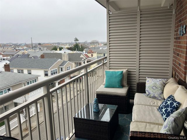 855 E Broadway 3F, Long Beach, NY 11561