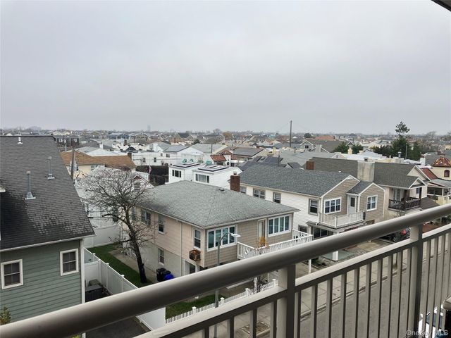 855 E Broadway 3F, Long Beach, NY 11561