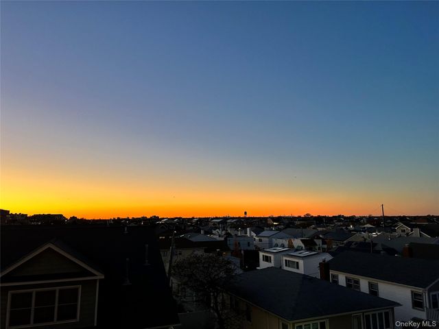 855 E Broadway 3F, Long Beach, NY 11561