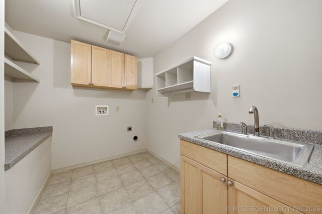 2640 S Utica Avenue, Tulsa, OK 74114