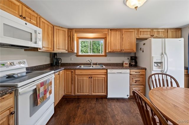 59 Graves Road, Palermo, NY 13036