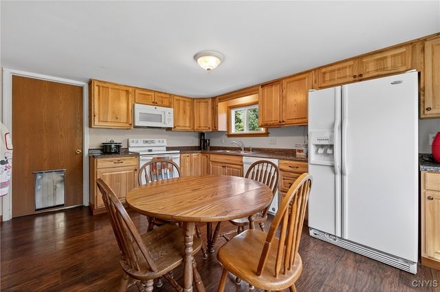 59 Graves Road, Palermo, NY 13036