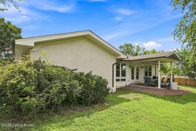 4525 Scottsville Rd, Floyds Knobs, IN 47119