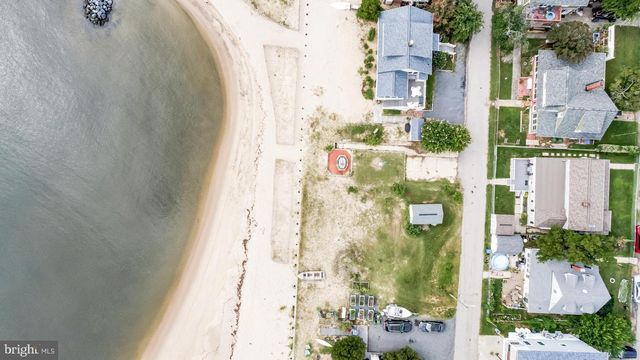 2909 BAY BLVD, Huntingtown, MD 20639