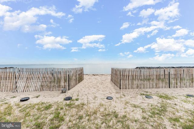 2909 BAY BLVD, Huntingtown, MD 20639