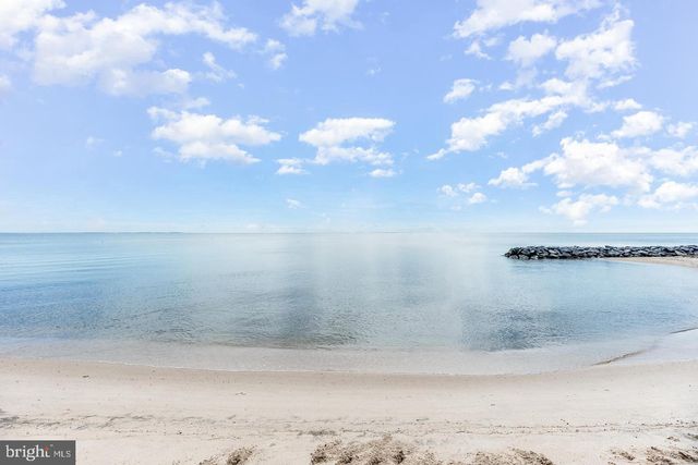 2909 BAY BLVD, Huntingtown, MD 20639