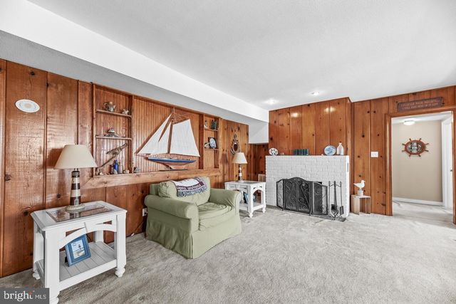 2909 BAY BLVD, Huntingtown, MD 20639