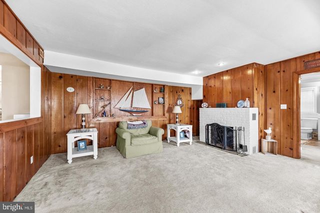2909 BAY BLVD, Huntingtown, MD 20639