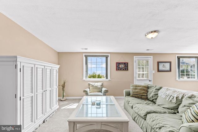 2909 BAY BLVD, Huntingtown, MD 20639