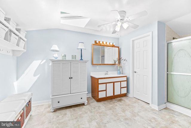 2909 BAY BLVD, Huntingtown, MD 20639
