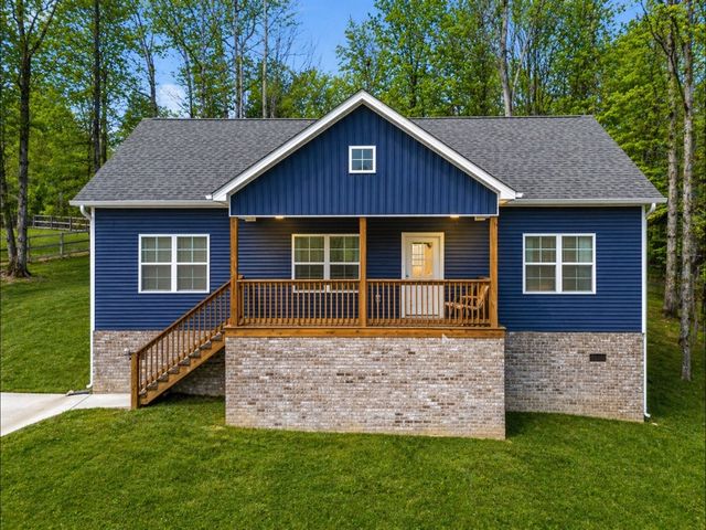 521 Lewis Ln, Charlotte, TN 37036