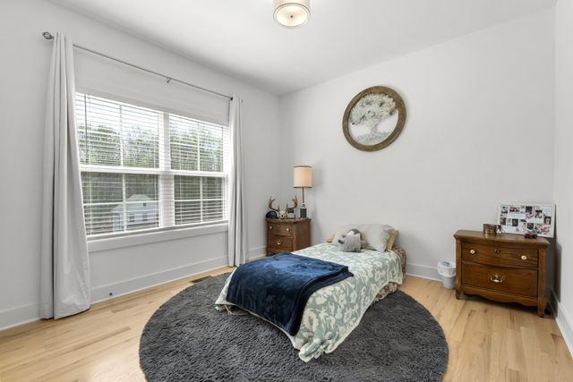 521 Lewis Ln, Charlotte, TN 37036