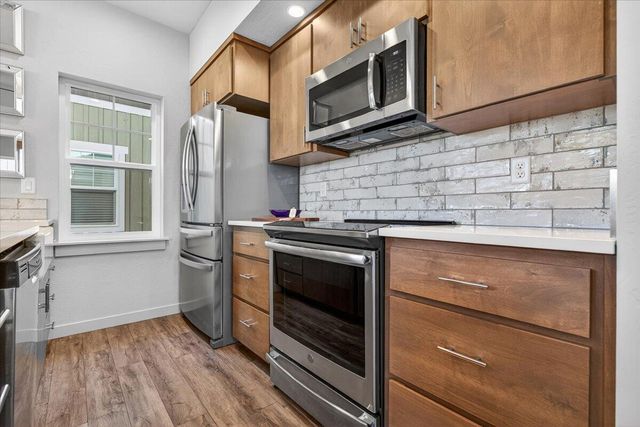 162 Mountain View Drive, Ashland, OR 97520