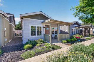 162 Mountain View Drive, Ashland, OR 97520