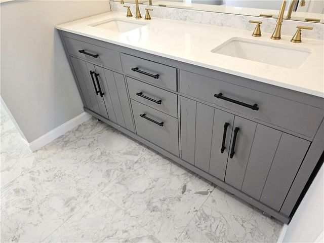 5018 Amber NW Way, Acworth, GA 30102