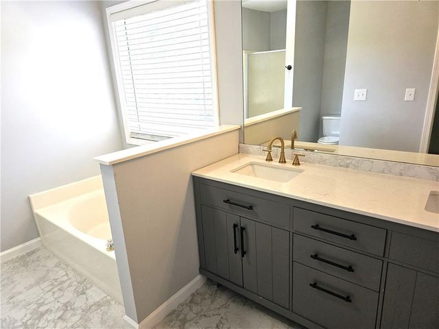 5018 Amber NW Way, Acworth, GA 30102