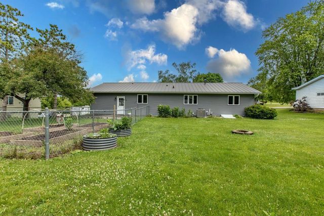 103 Quinn Street, Ridgeway, WI 53582