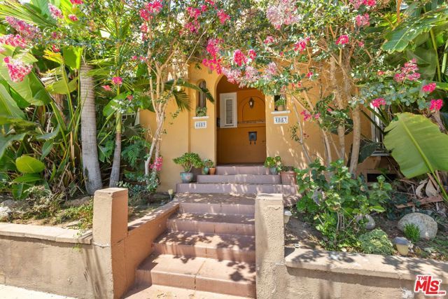 1185 S Tremaine Avenue, Los Angeles, CA 90019