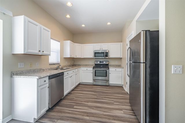 4310 FINCASTLE COURT, Tampa, FL 33624