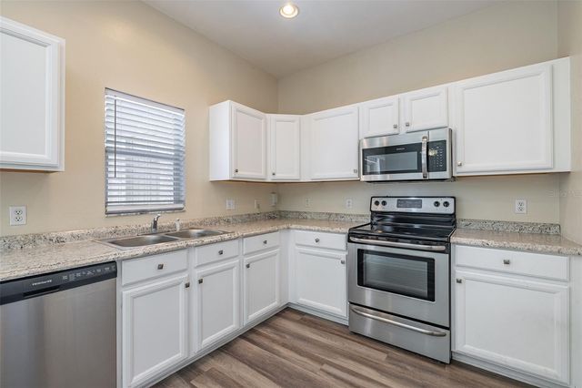 4310 FINCASTLE COURT, Tampa, FL 33624