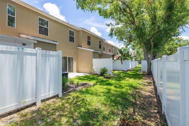 4310 FINCASTLE COURT, Tampa, FL 33624
