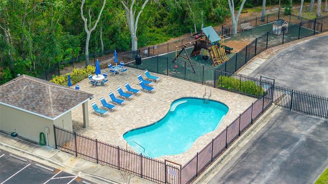 4310 FINCASTLE COURT, Tampa, FL 33624