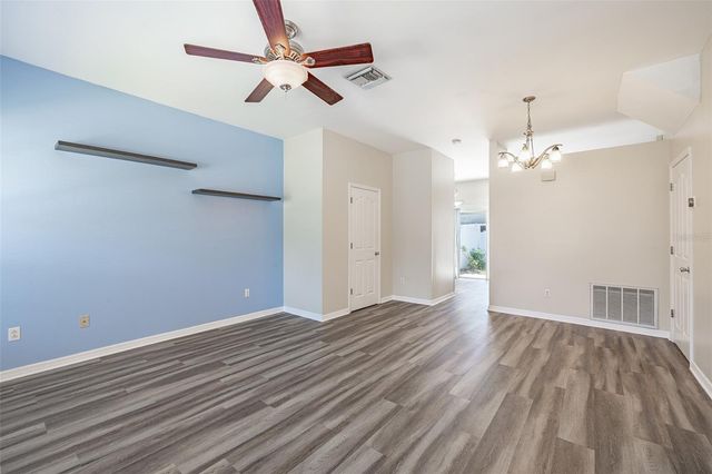 4310 FINCASTLE COURT, Tampa, FL 33624