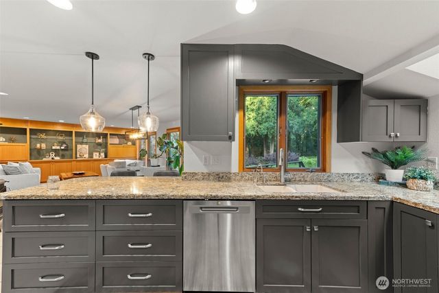 4205 64th Avenue NW, Gig Harbor, WA 98335