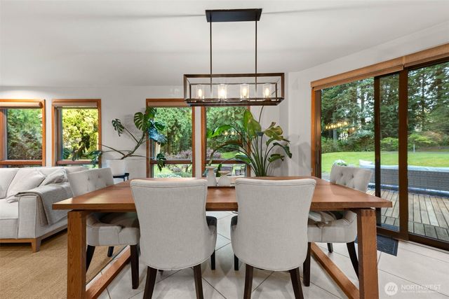 4205 64th Avenue NW, Gig Harbor, WA 98335