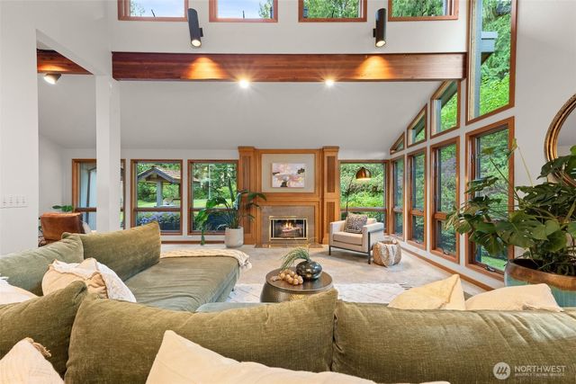 4205 64th Avenue NW, Gig Harbor, WA 98335