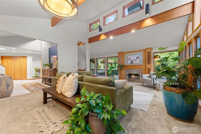 4205 64th Avenue NW, Gig Harbor, WA 98335