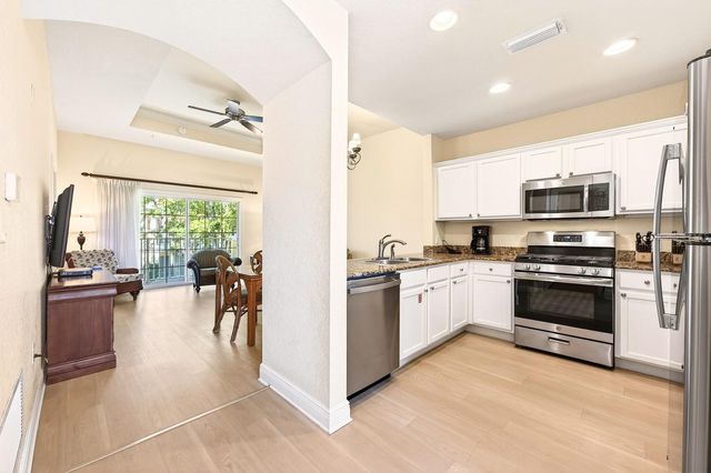 1302 SEVEN EAGLES COURT 1302, Reunion, FL 34747