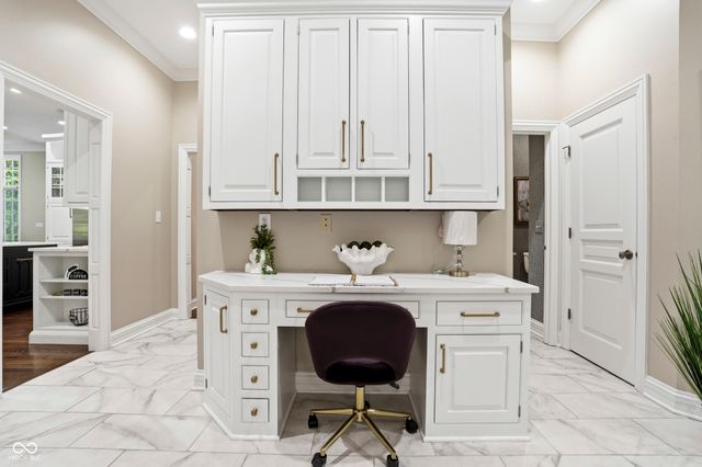 10500 Bishop Circle, Carmel, IN 46032