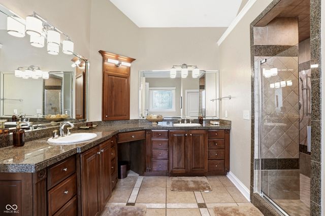 10500 Bishop Circle, Carmel, IN 46032