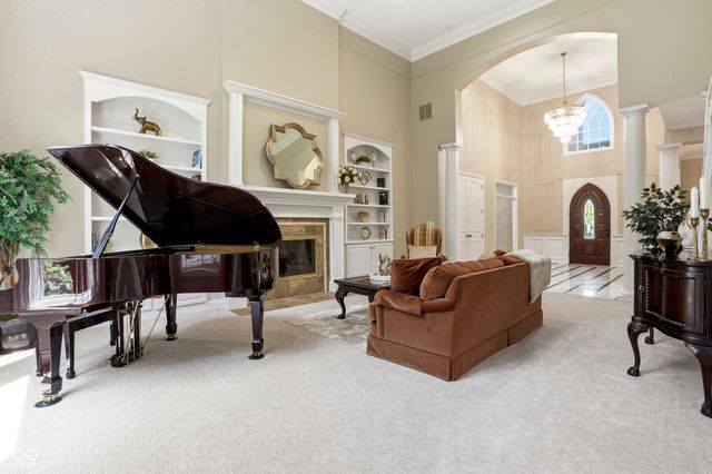 10500 Bishop Circle, Carmel, IN 46032