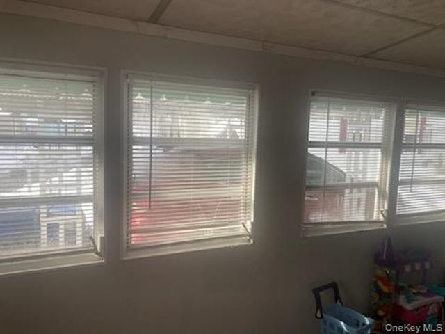 1661 Old Country Road 251, Riverhead, NY 11901