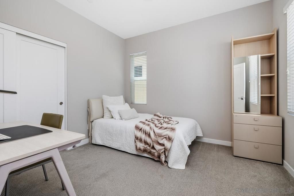 Image 15 of property listing at 15101 Lincoln Loop, San Diego, CA 92127