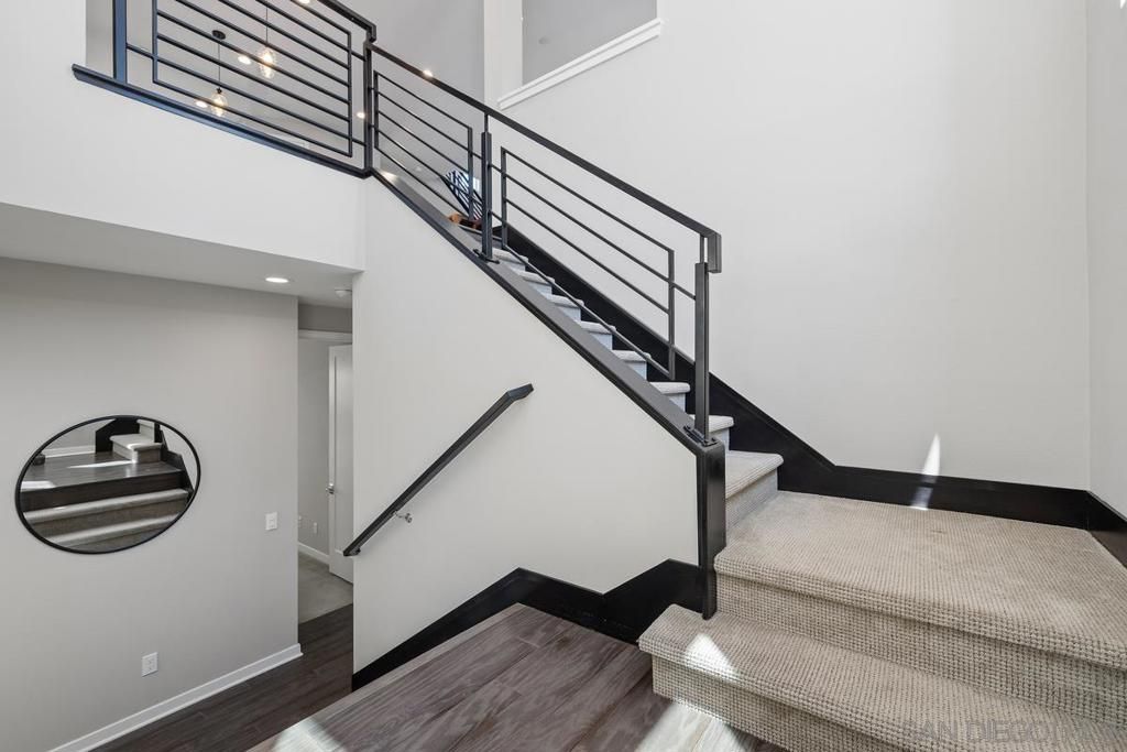 Image 2 of property listing at 15101 Lincoln Loop, San Diego, CA 92127
