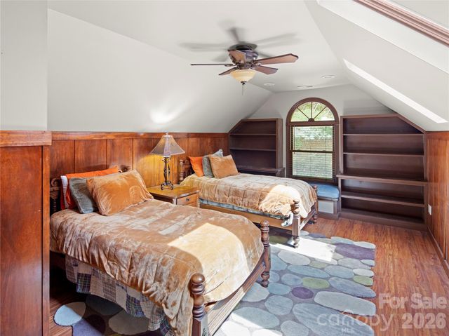 105 Braeside Circle, Asheville, NC 28803