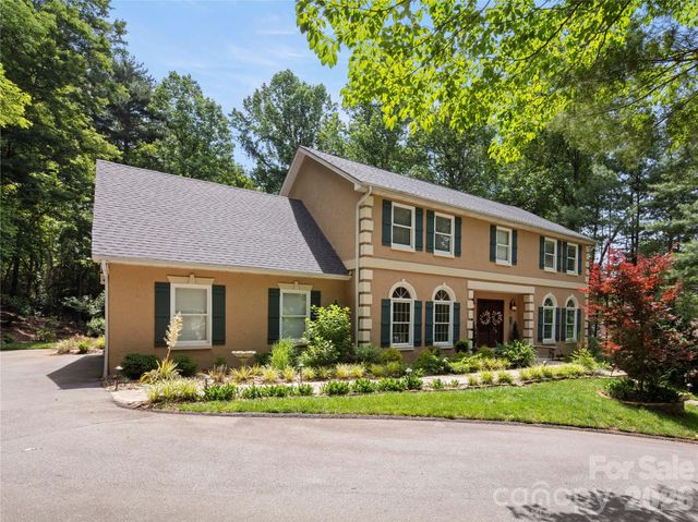 105 Braeside Circle, Asheville, NC 28803