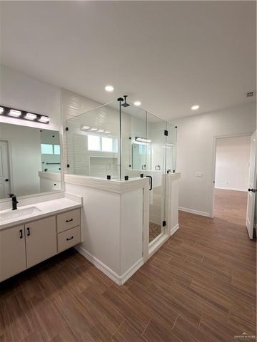 2308 E Sabinal Avenue, Hidalgo, TX 78557