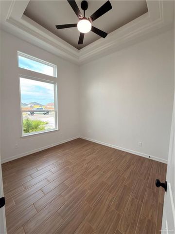 2308 E Sabinal Avenue, Hidalgo, TX 78557