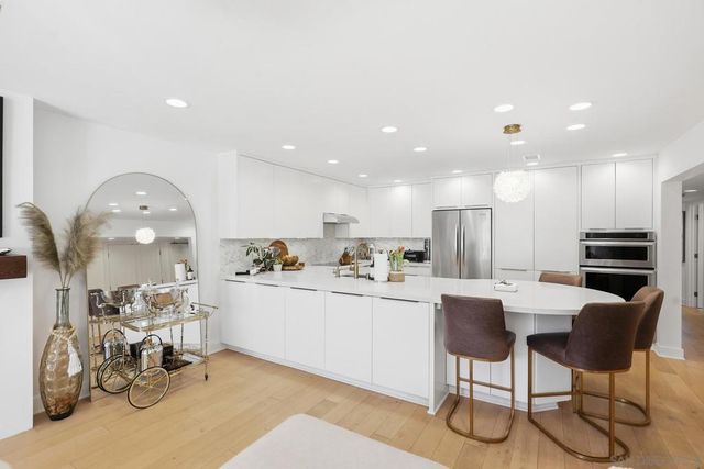 1155 Star Park Circle 1D, Coronado, CA 92118