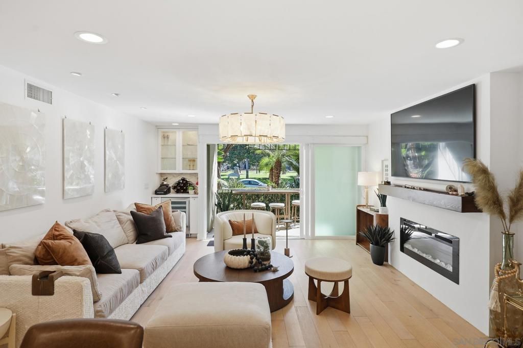 1155 Star Park Circle 1D, Coronado, CA 92118