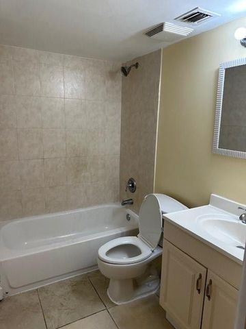 7013 NW 63RD Court, Tamarac, FL 33321