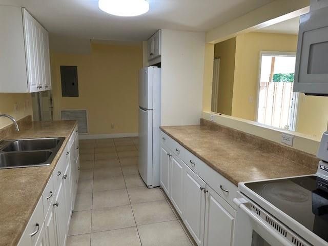7013 NW 63RD Court, Tamarac, FL 33321
